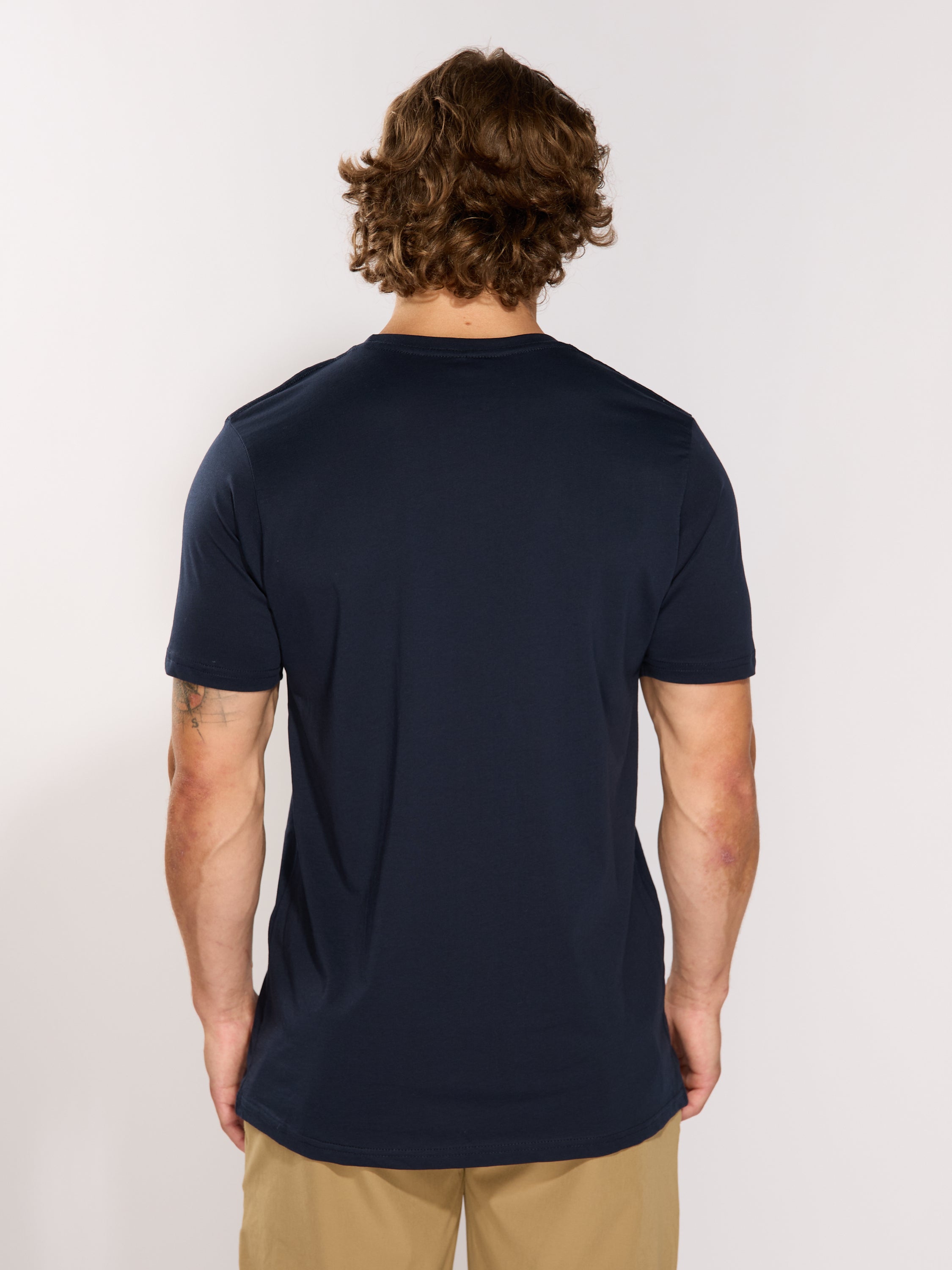 Newfoundland Stencil Puff Tee