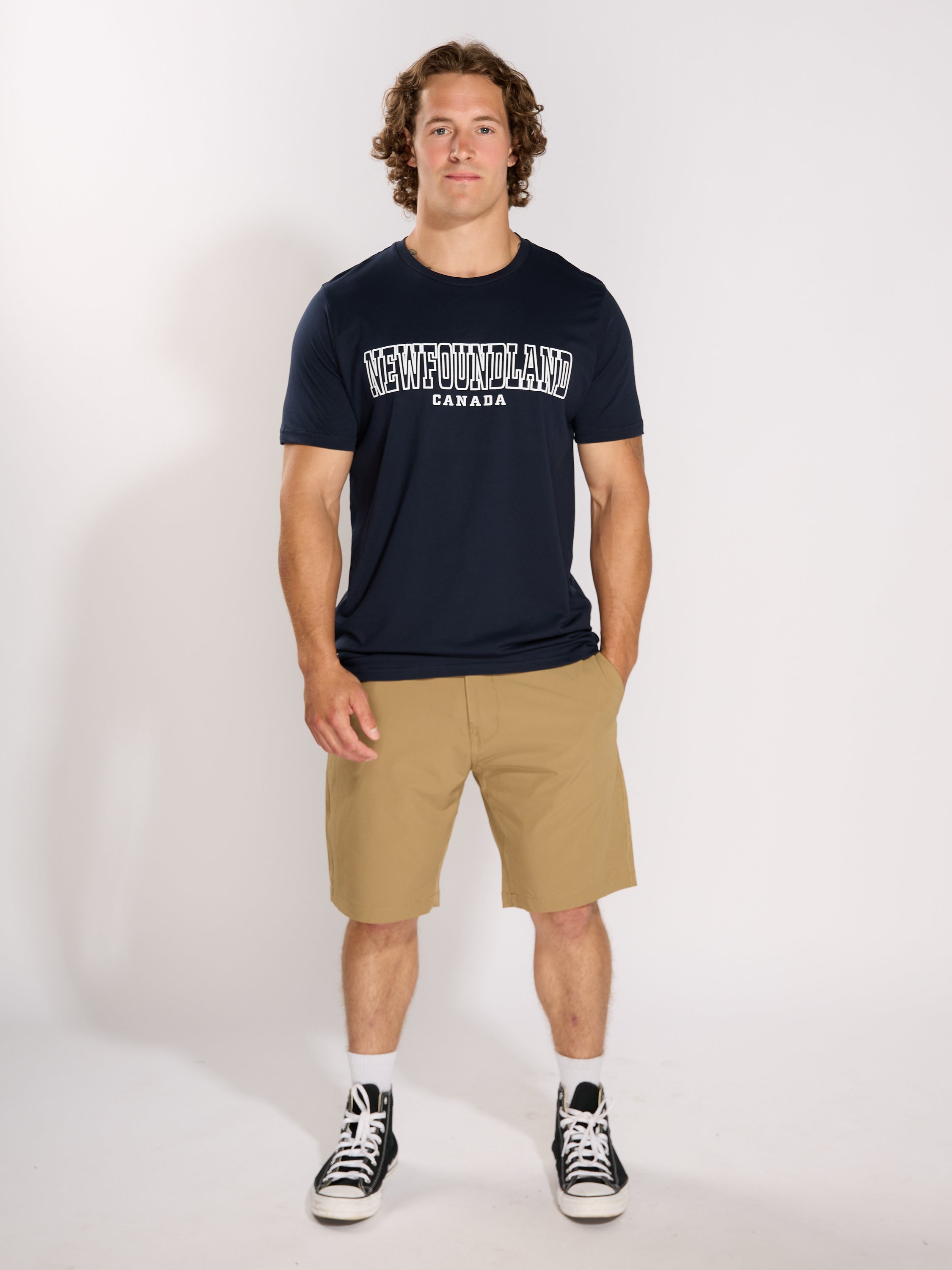 Newfoundland Stencil Puff Tee