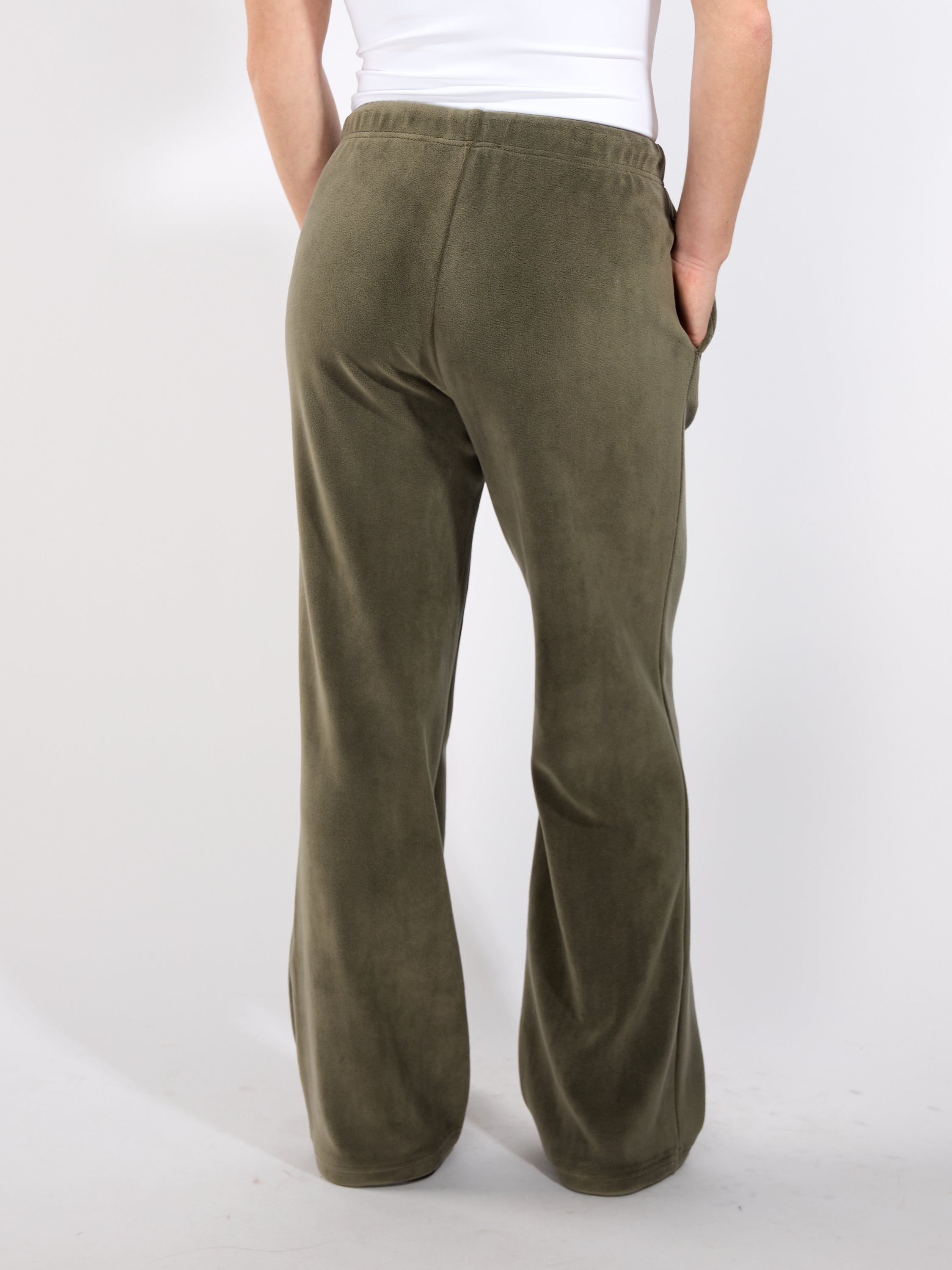 Skylar Cozy Fleece Wide Leg Sweatpant