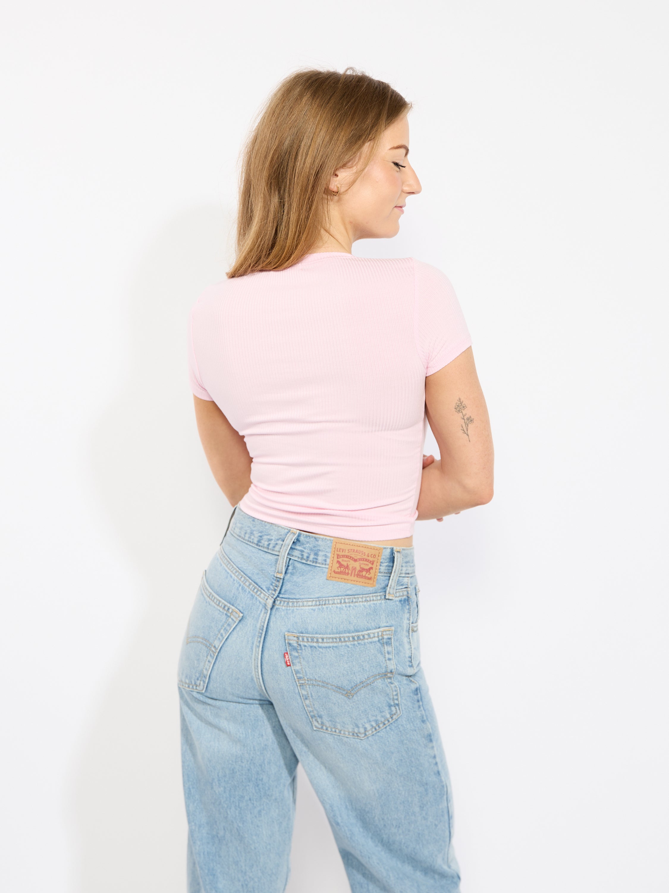 Ribbed Highneck Tee