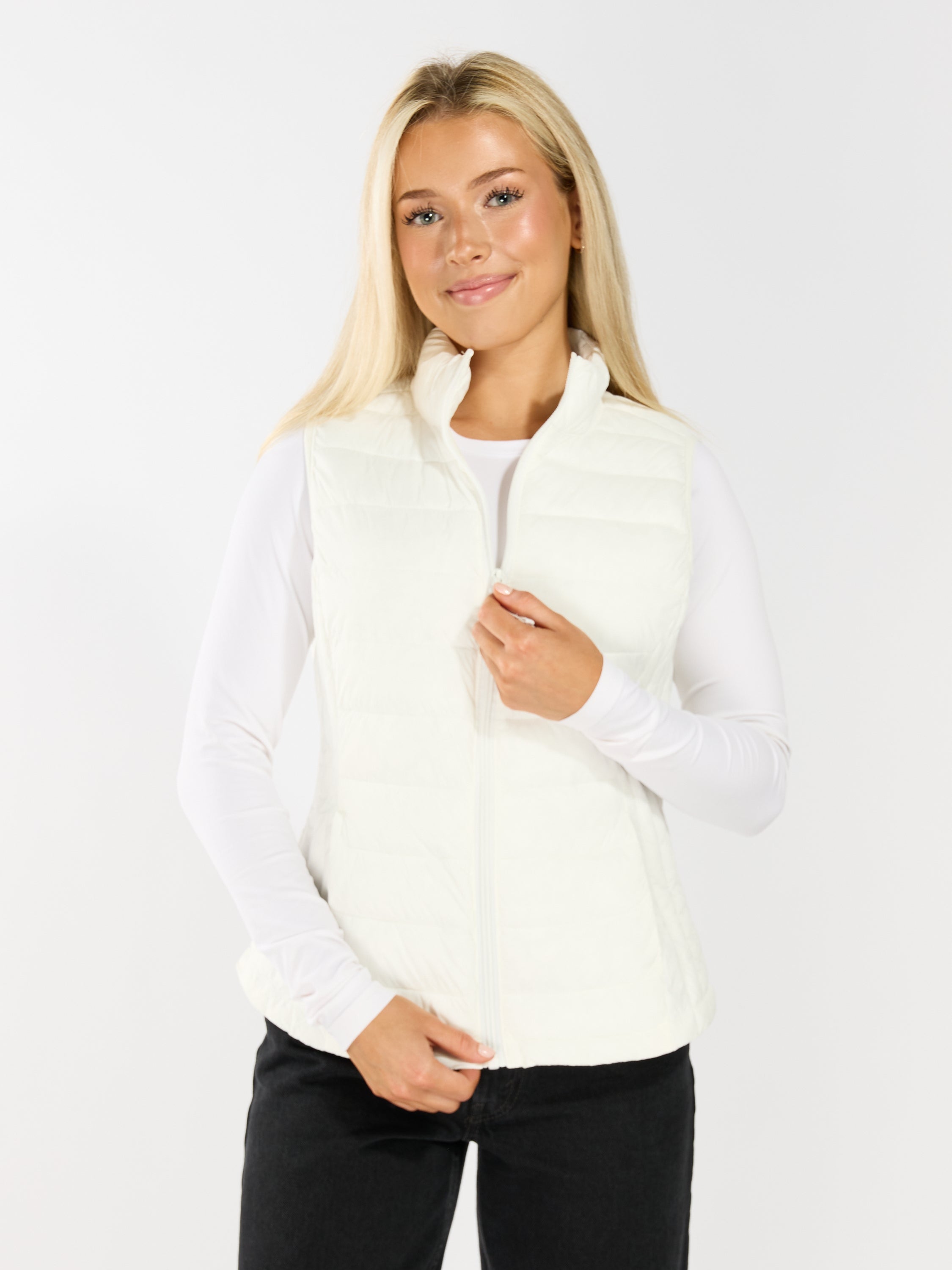 Piped Puff Vest