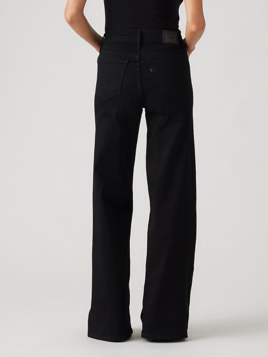 Levi's 318 Wide Leg Soft Black Jean