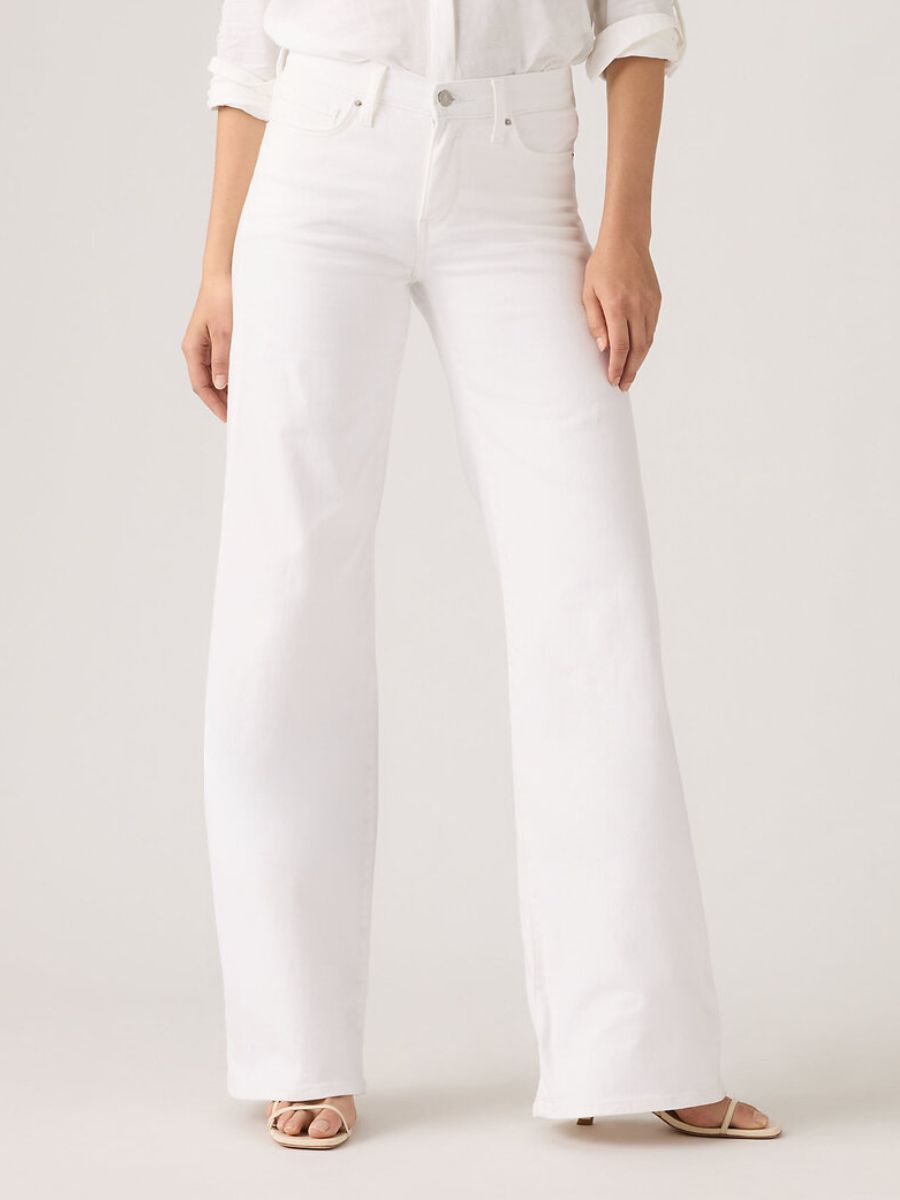Levi's 318 Soft Clean White Jean