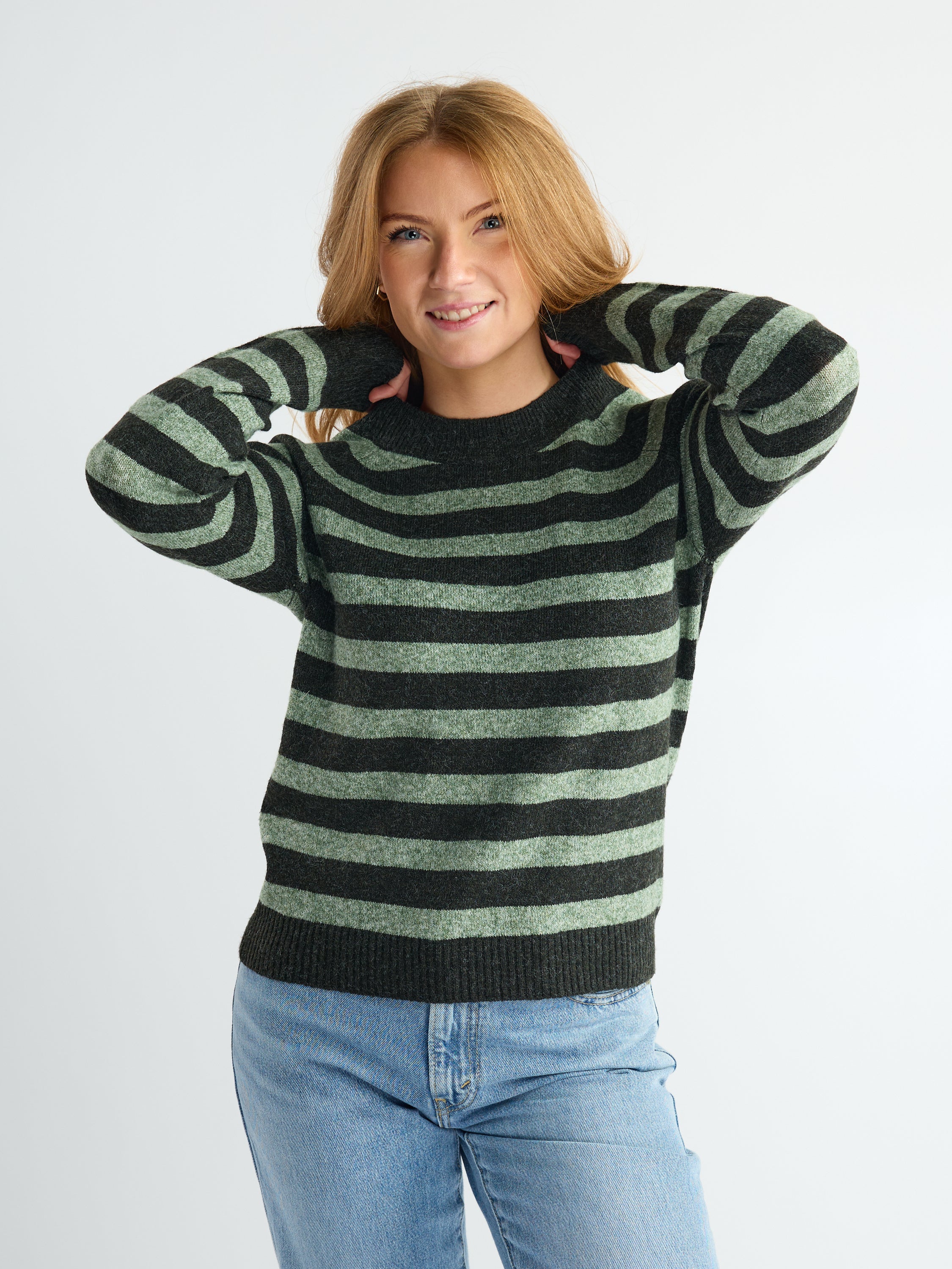 Doffy O-Neck Sweater