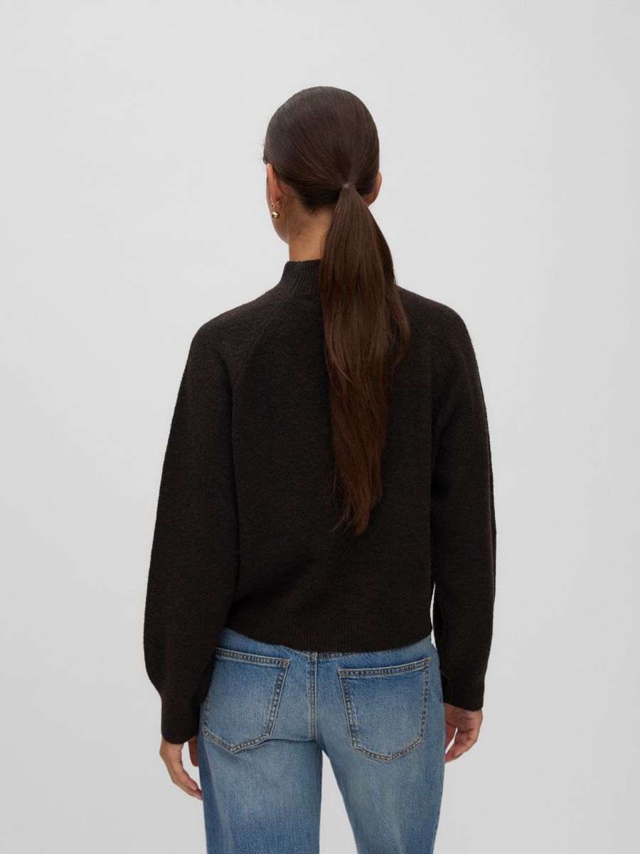 Leaf Highneck Pullover