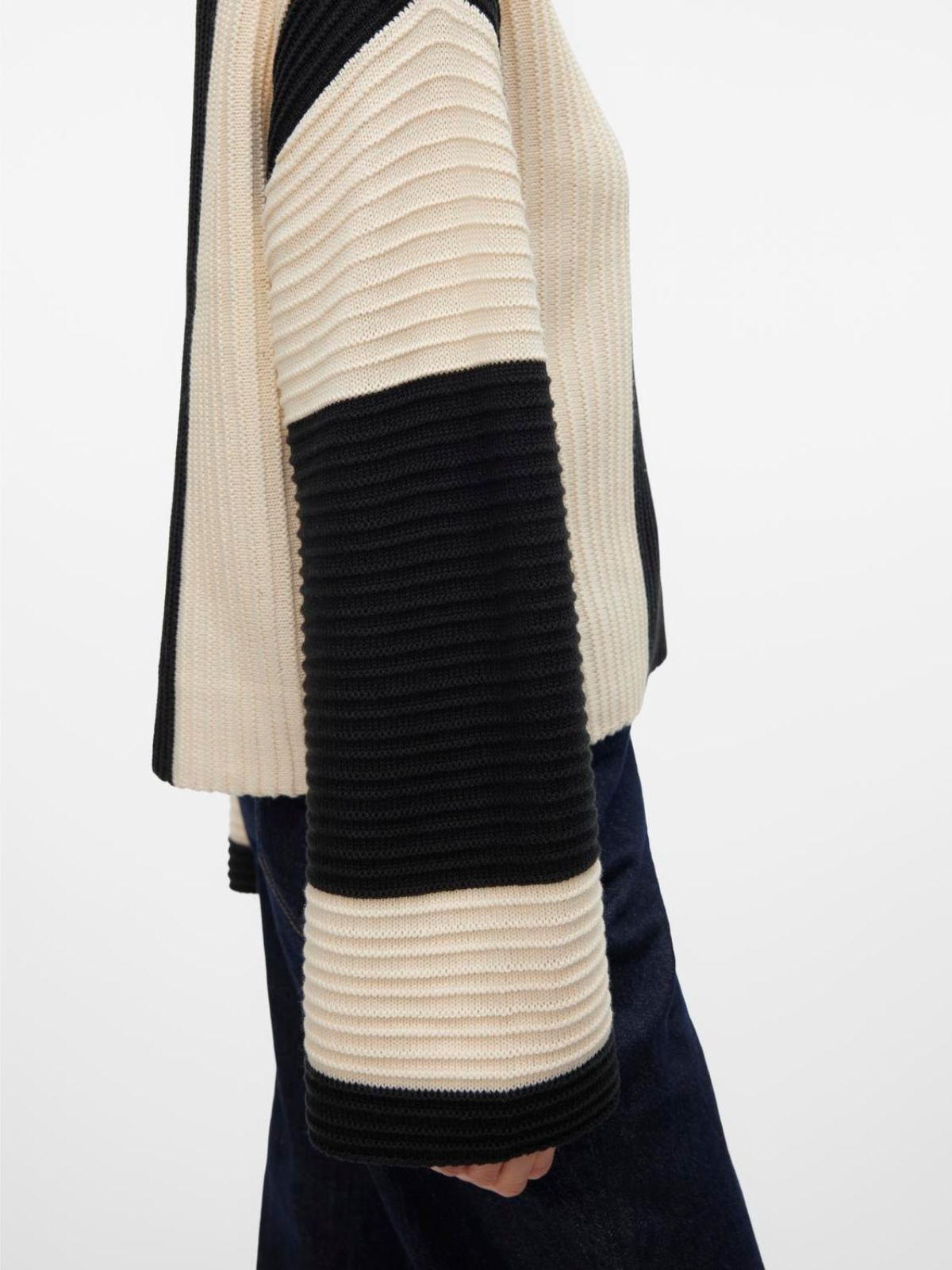 Gigi O-Neck Sweater