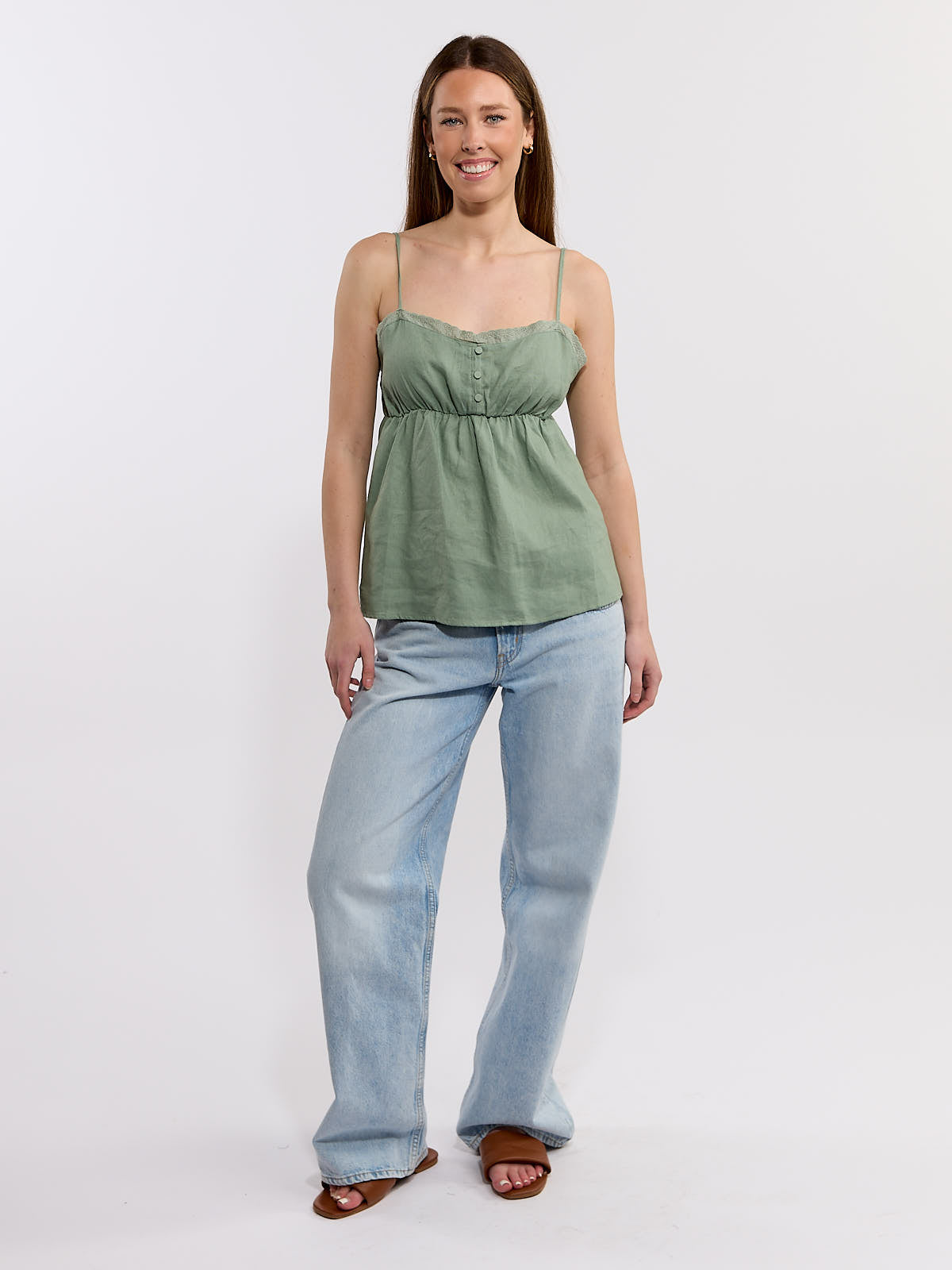 Linen 3 Button Lace Trim Tank Top