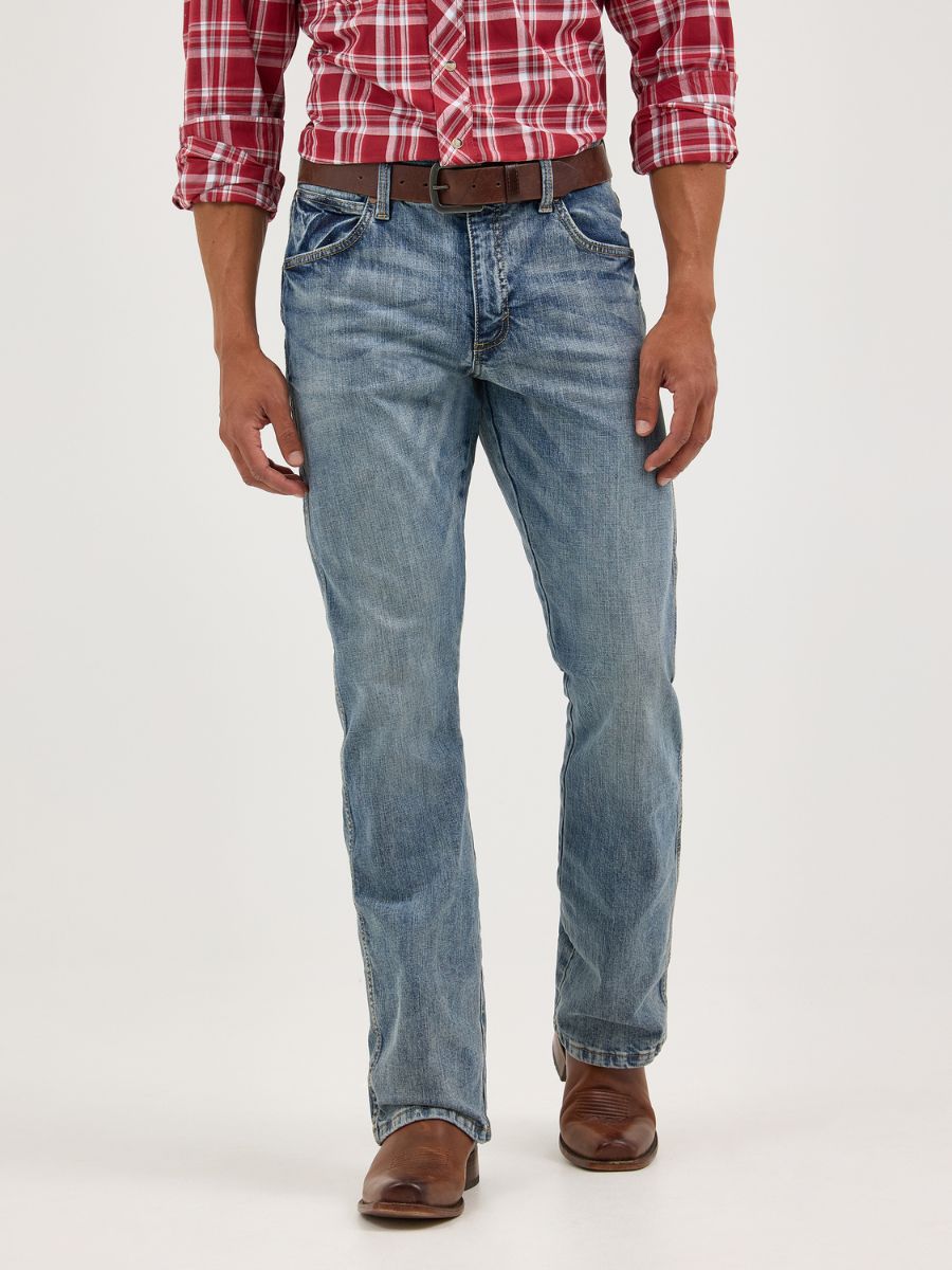 Wrangler Greeley Retro Slim Bootcut Jean
