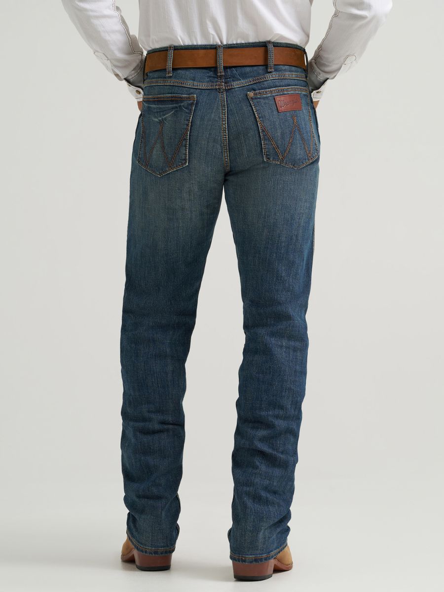 Wrangler Bozeman Retro Slim Straight Jean
