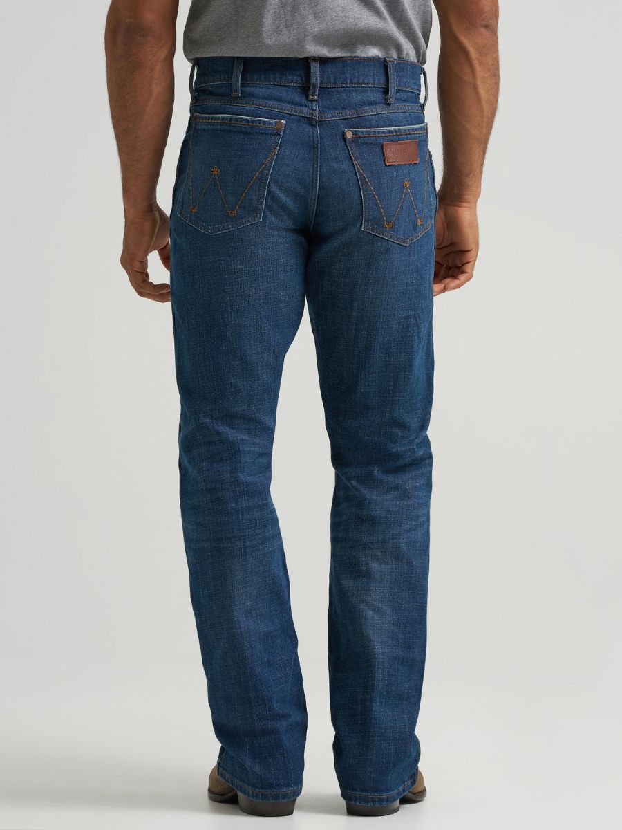 Wrangler Retro Relaxed Bootcut Jackson Hole Jean