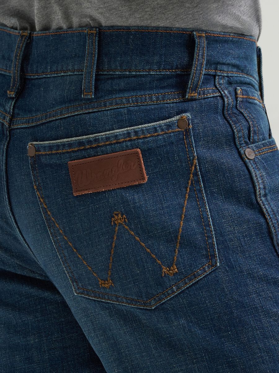 Wrangler Retro Relaxed Bootcut Jackson Hole Jean