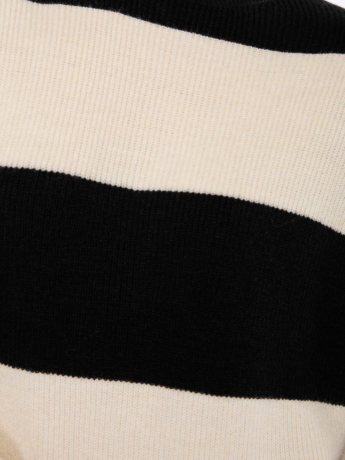 Latia Stripe Pullover Knit Top