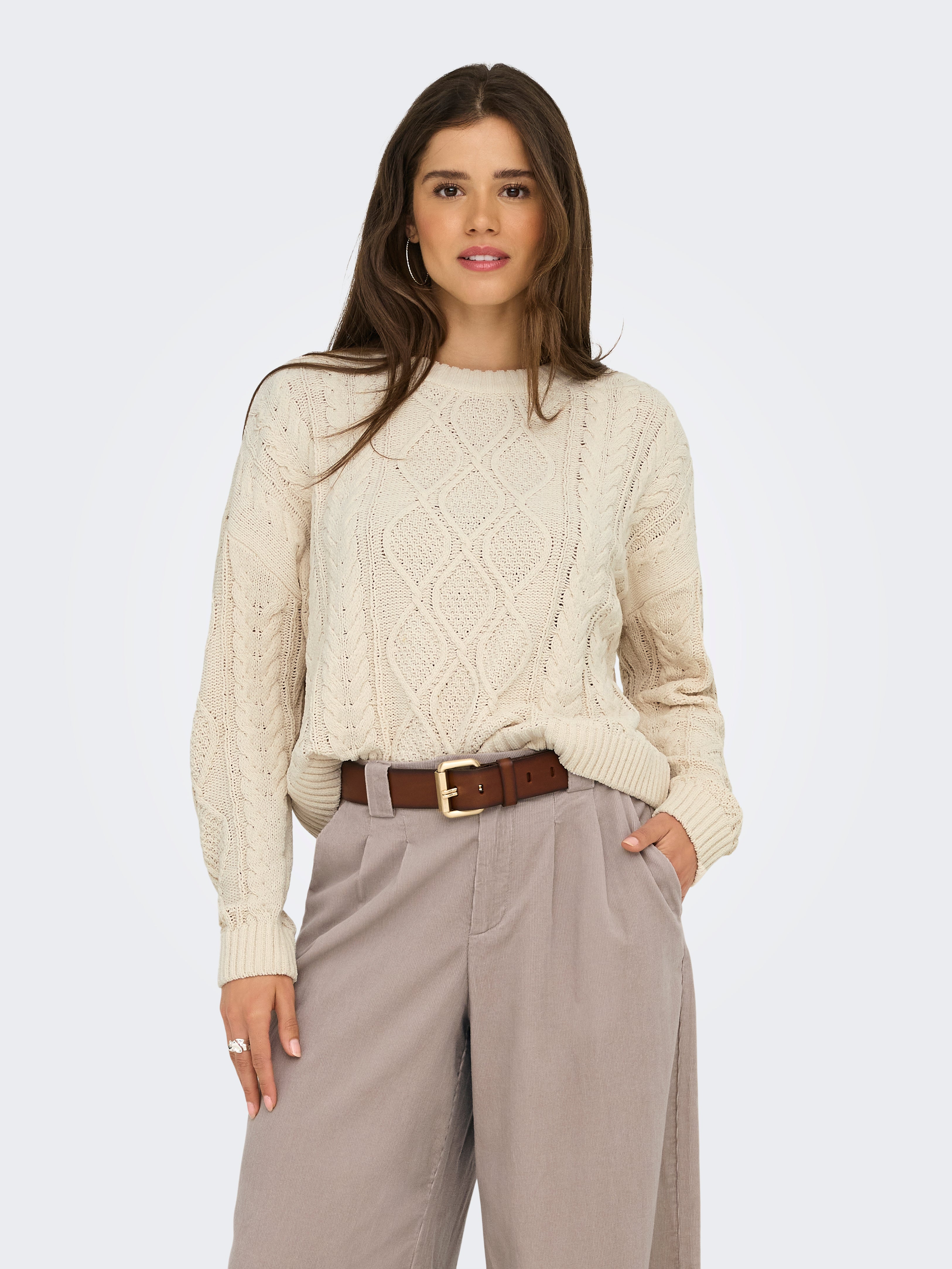 Elly Life Cable O-Neck Knit Sweater