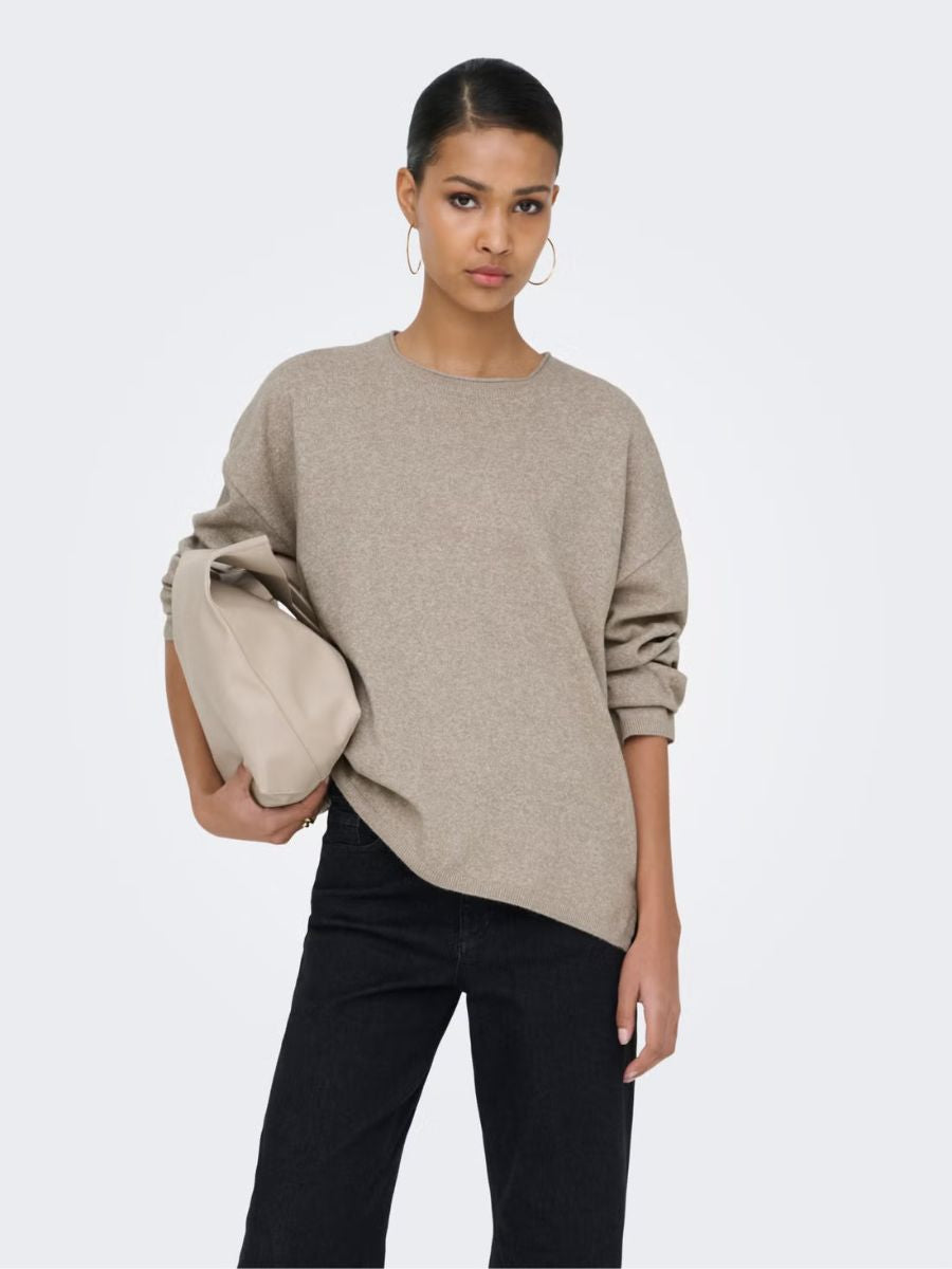 Only Loyal Amalio O-Neck Knit Top