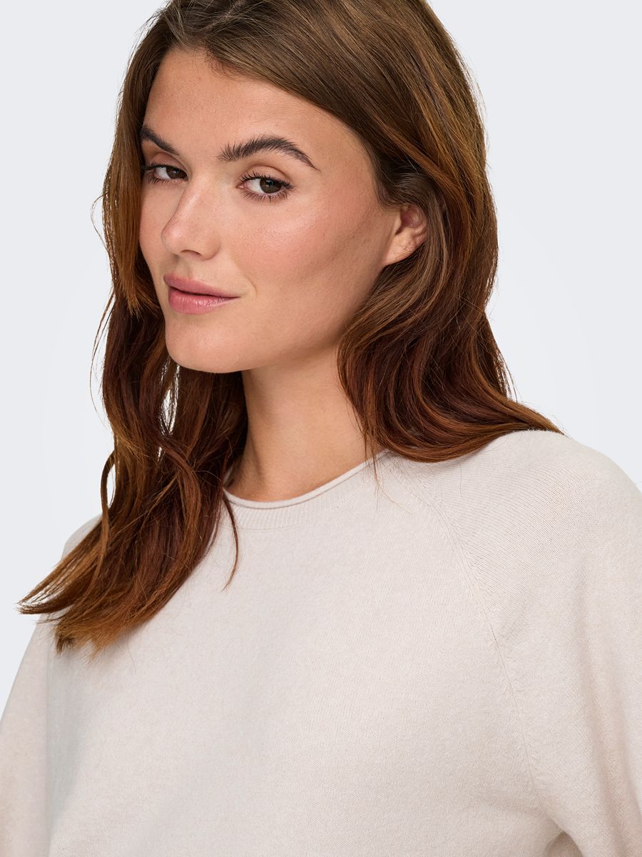 Only Loyal O-Neck Knit Top