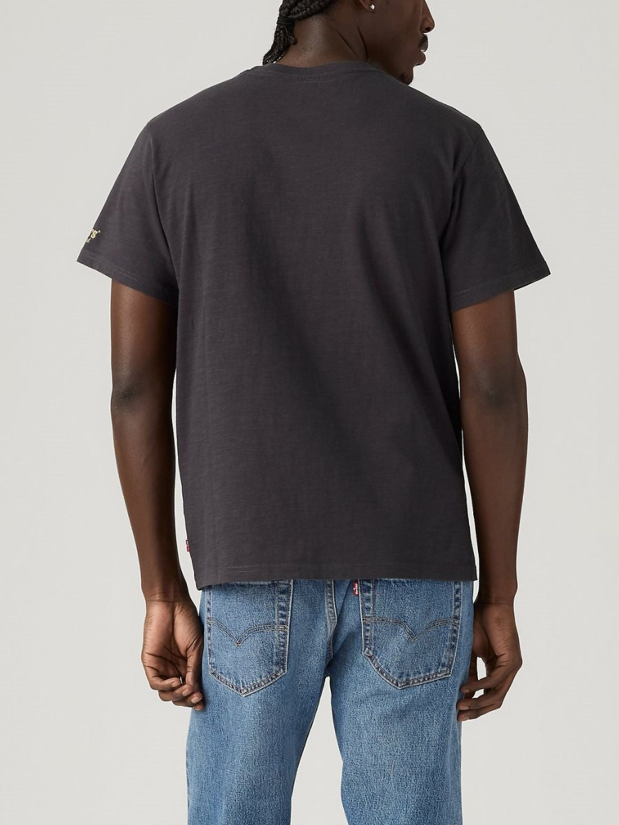 Levi’s Relaxed Fit Tee