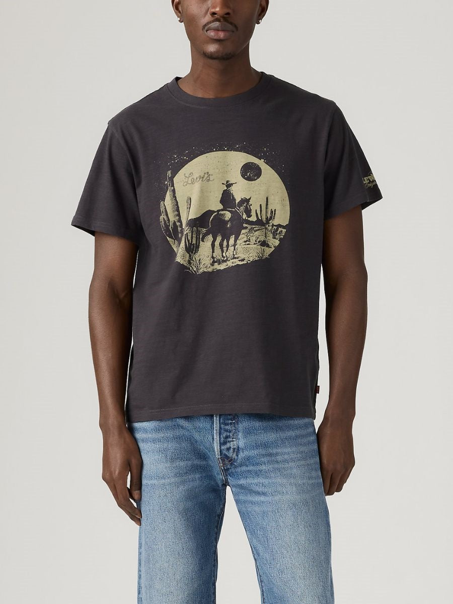 Levi’s Relaxed Fit Tee