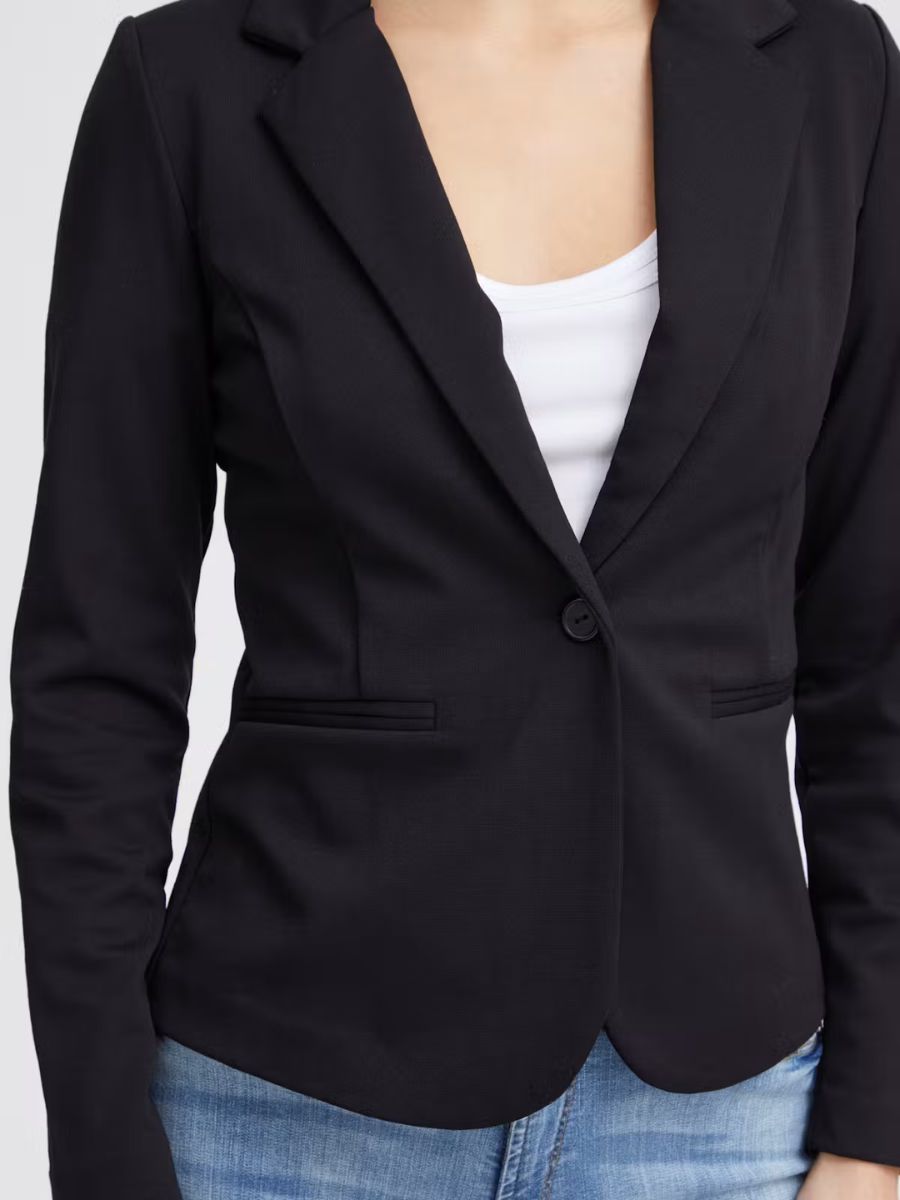 Kate Blazer