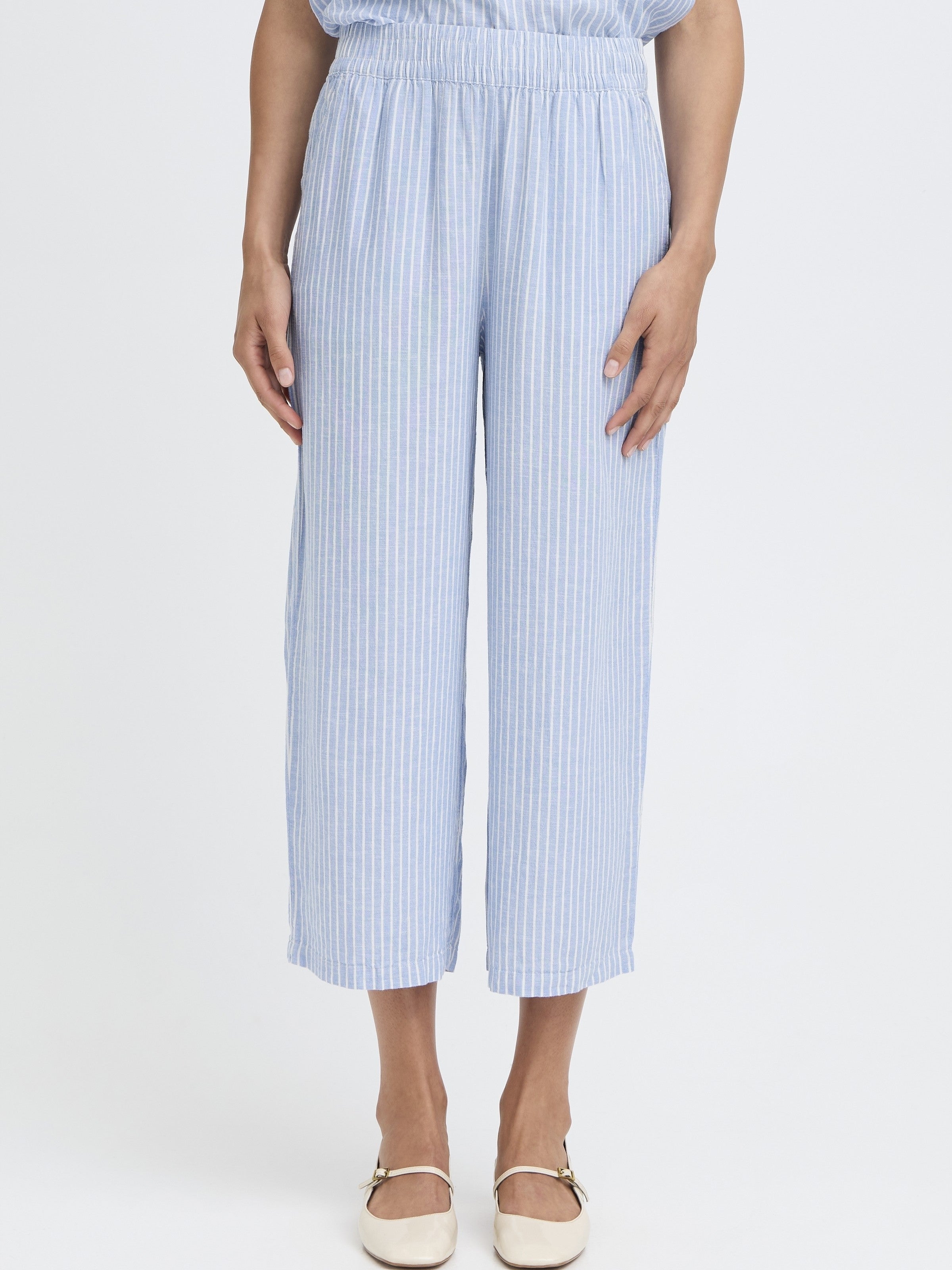 B.Young Falakka Linen Blend Crop Pant