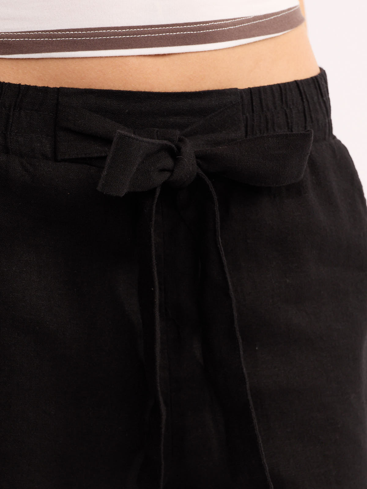 Linen Cuffed Short