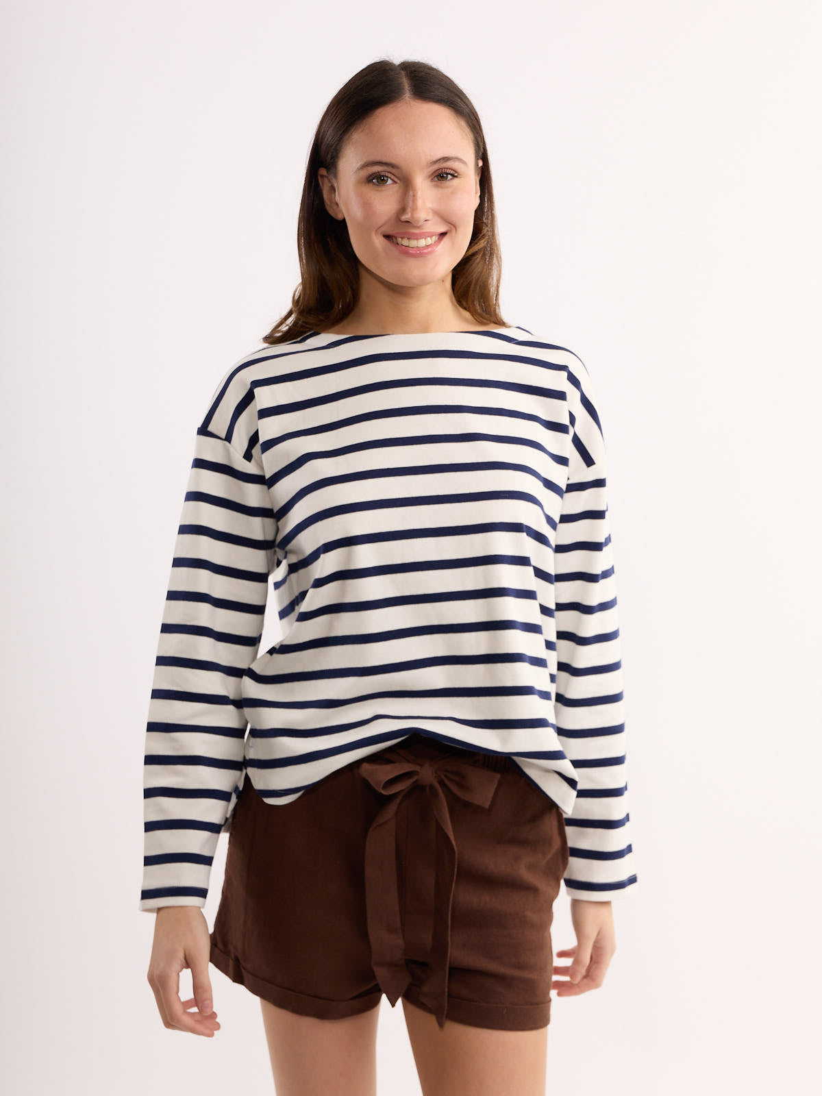Linen Cuffed Short