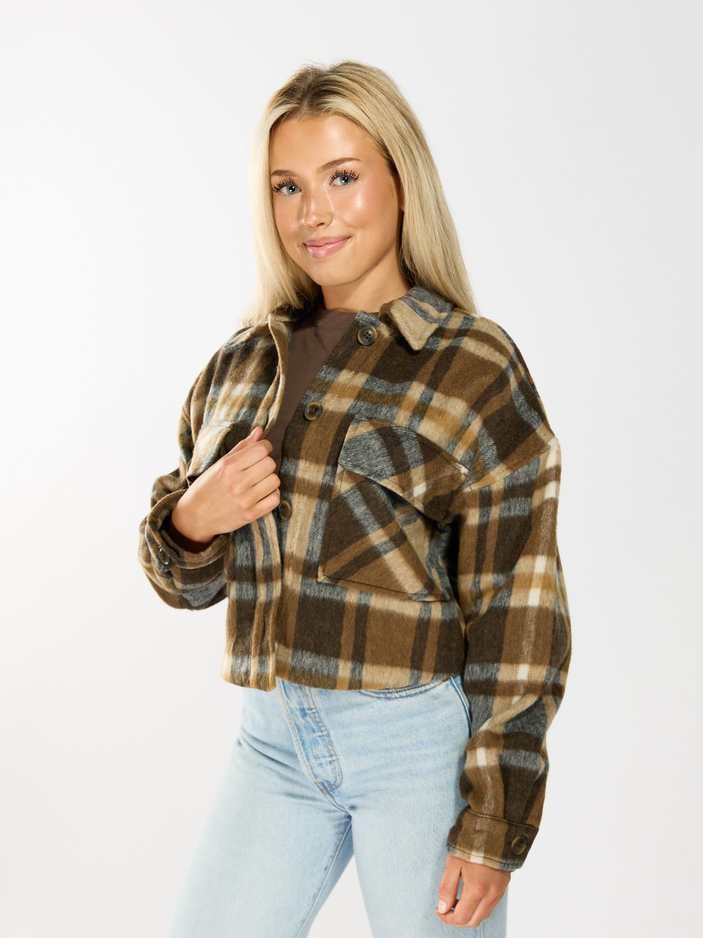 Cropped Plaid Shacket with Two Pockets