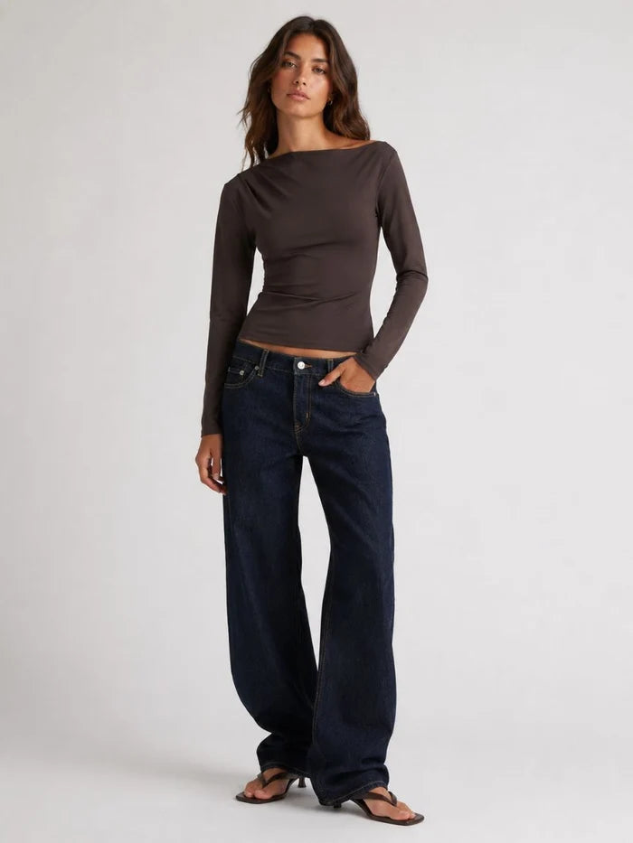 FORM STUDIO  Vienna Asymmetrical Shoulder Top