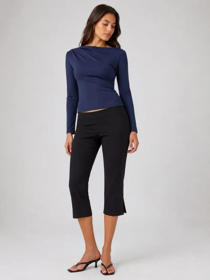 FORM STUDIO  Vienna Asymmetrical Shoulder Top