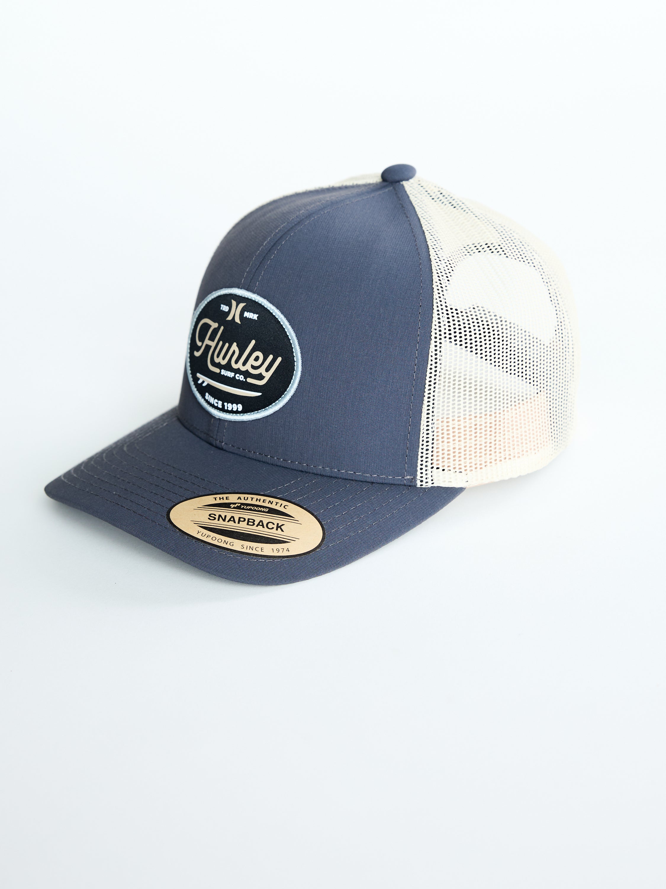 Hurley Beach Break Trucker Hat