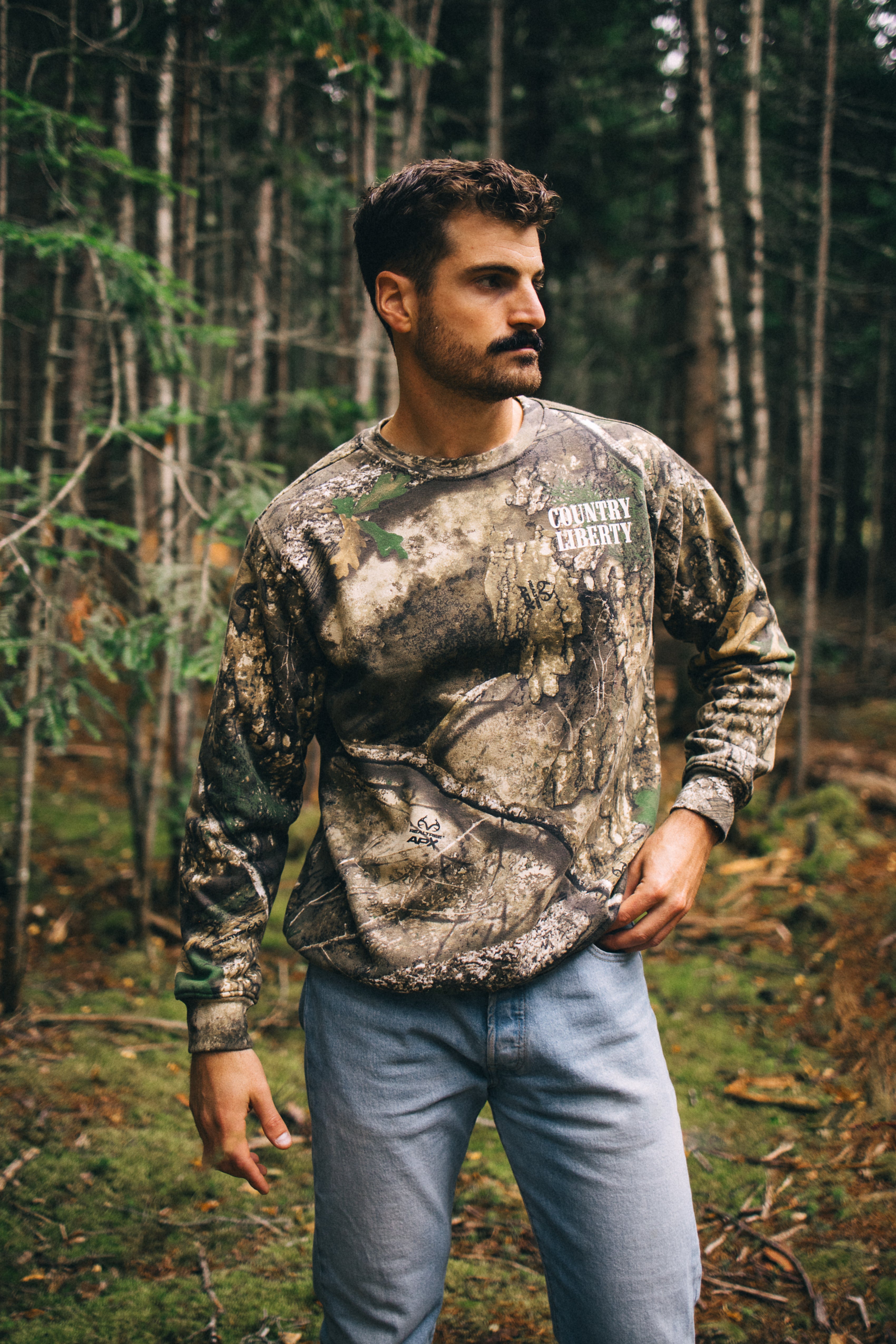 Country Liberty Realtree Hunter Crewneck Sweatshirt