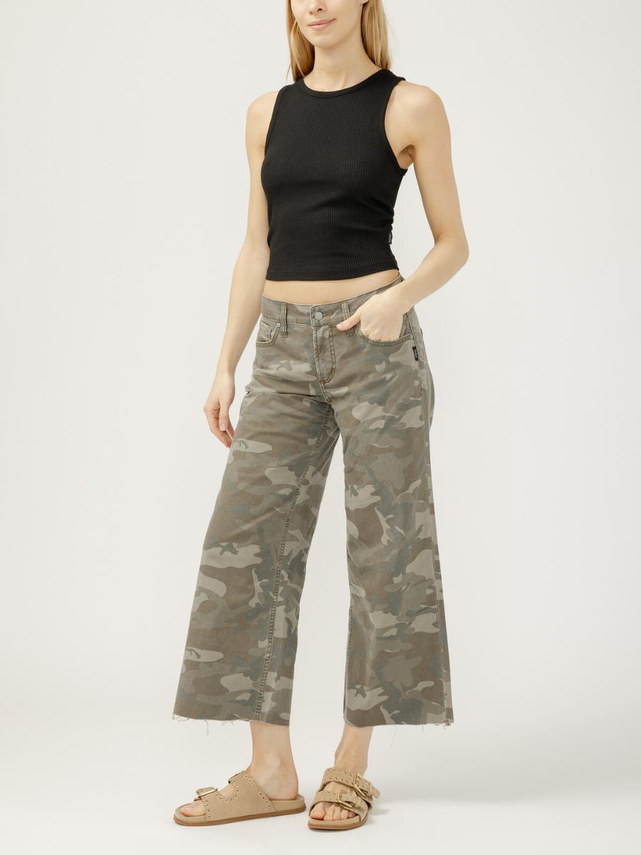 Silver Suki Cropped Camo Jeans