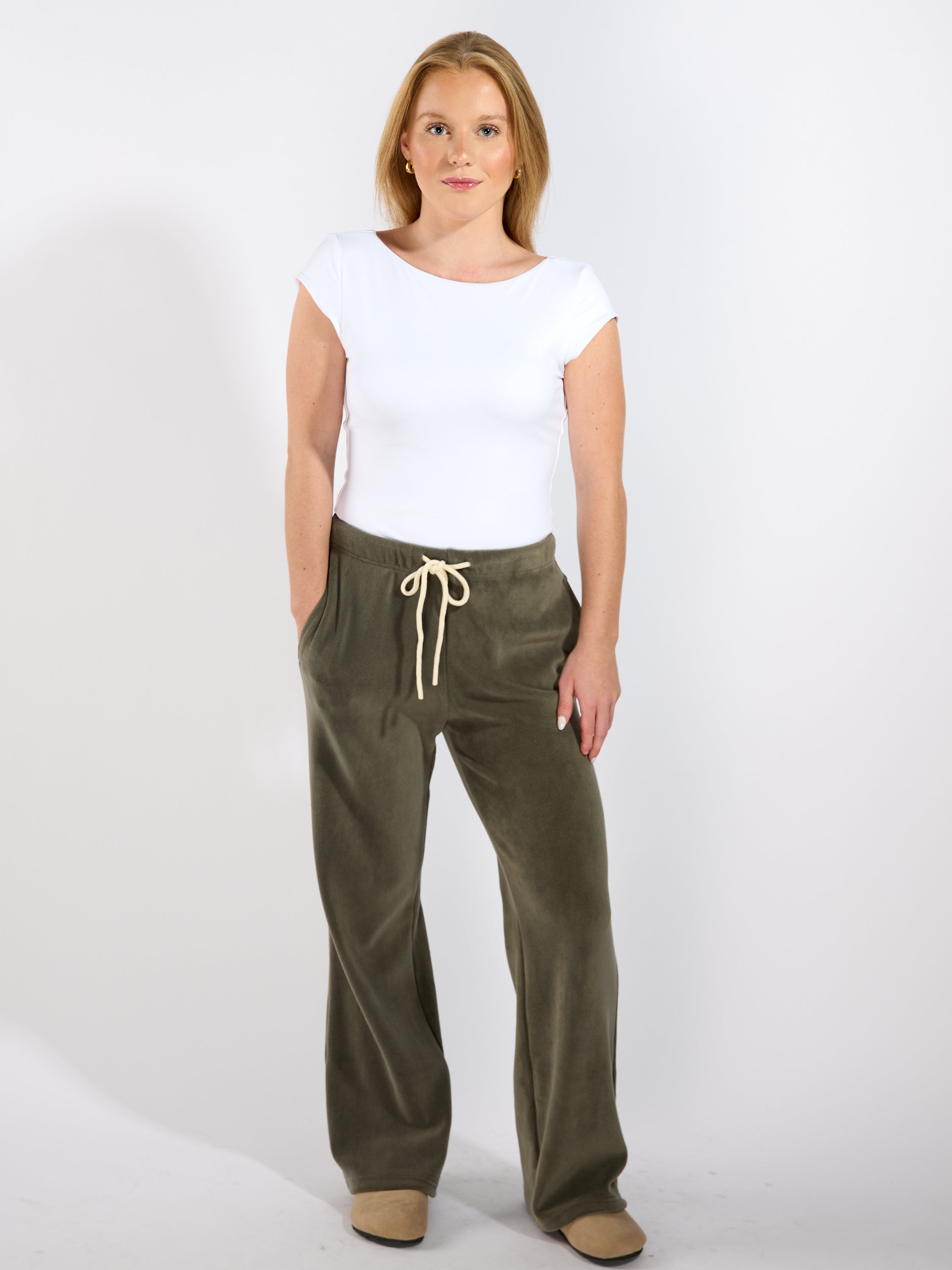 Skylar Cozy Fleece Wide Leg Sweatpant
