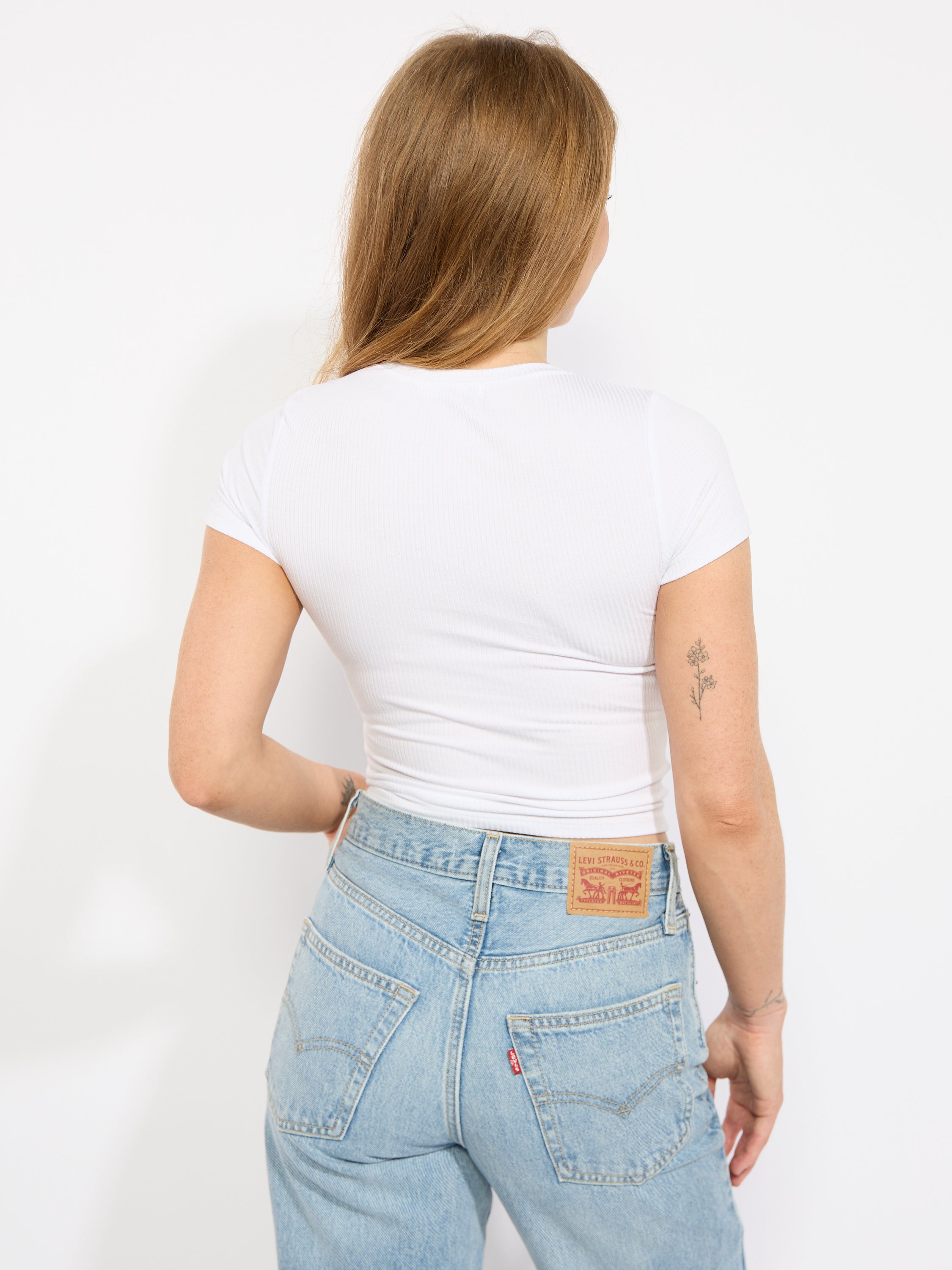 Ribbed Highneck Tee